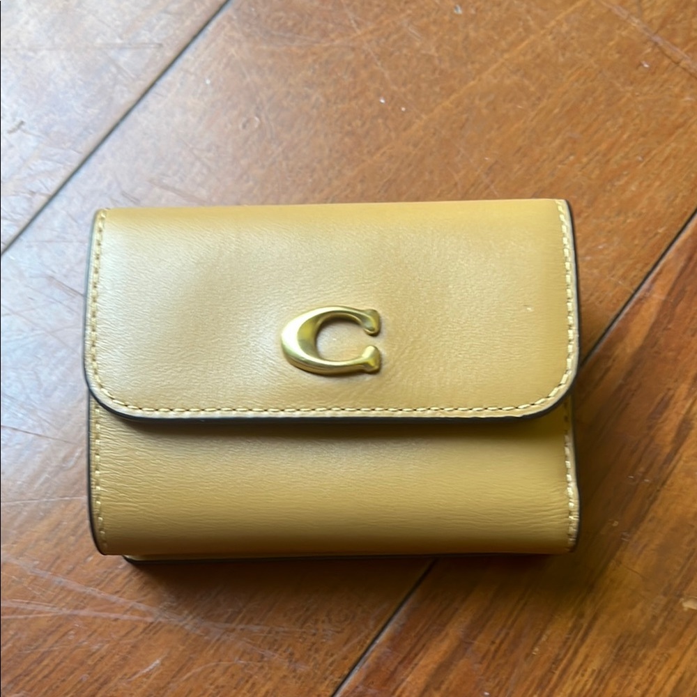 Coach Gold Leather Card Holder